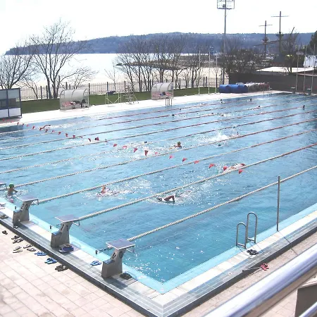 Nadejda * וארנה